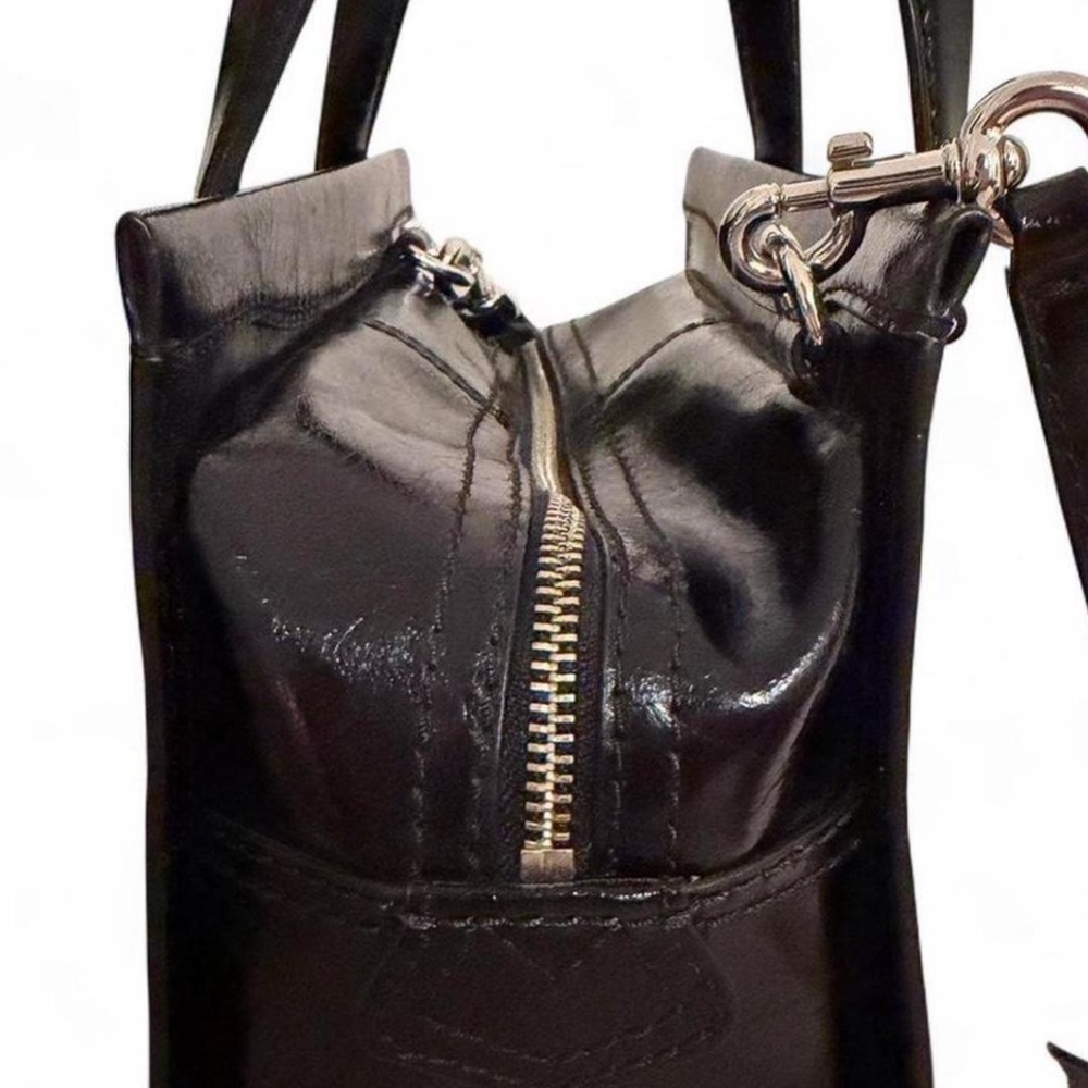 Marc Jacobs Cruiser bag in black studded leather - Picture 4 of 5
